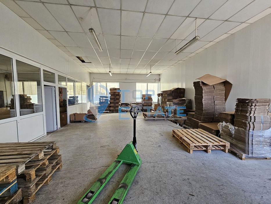 Продава се Промишлена сграда в с. Поликраище, Област Велико Търново - 1029 кв.м за 349 €/кв.м - Снимка #5