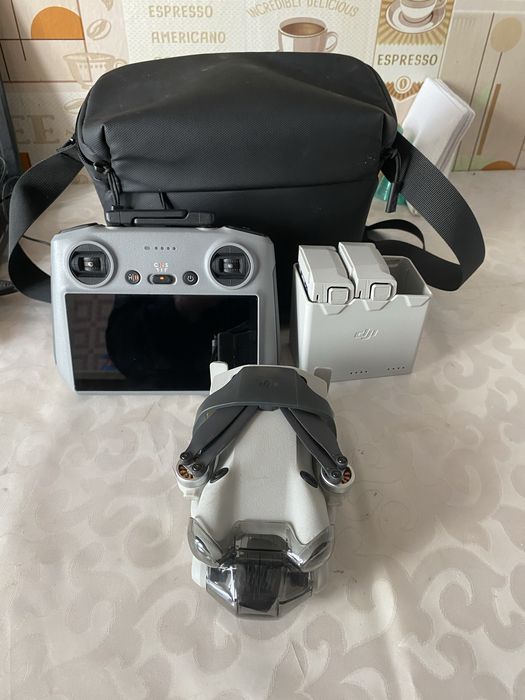 Дрон dji mini 4 pro fly more kombo