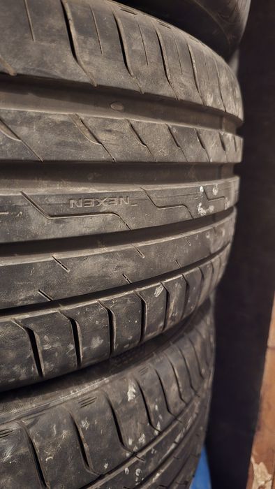 225/35/19 DOT 1323 2 Летни гуми Nexen