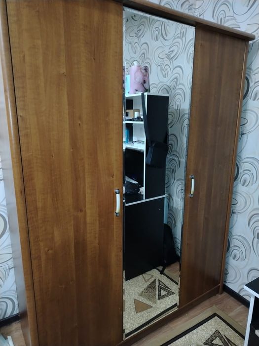 Продается шифоньер