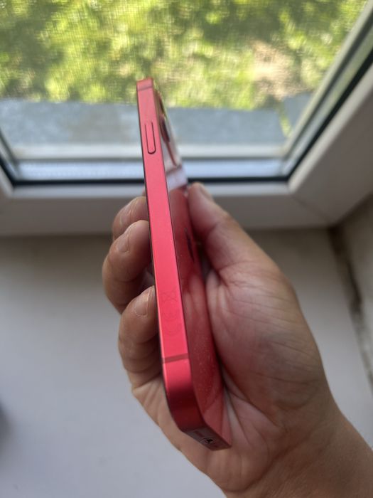 Продам iphone 12 на 128 gb Red