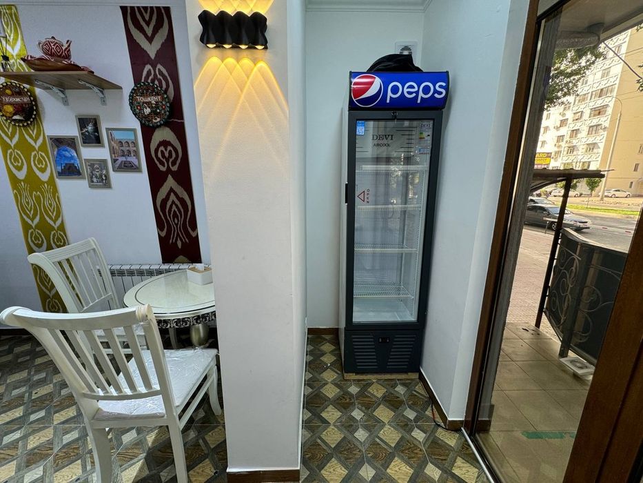 Стол стул сотилади