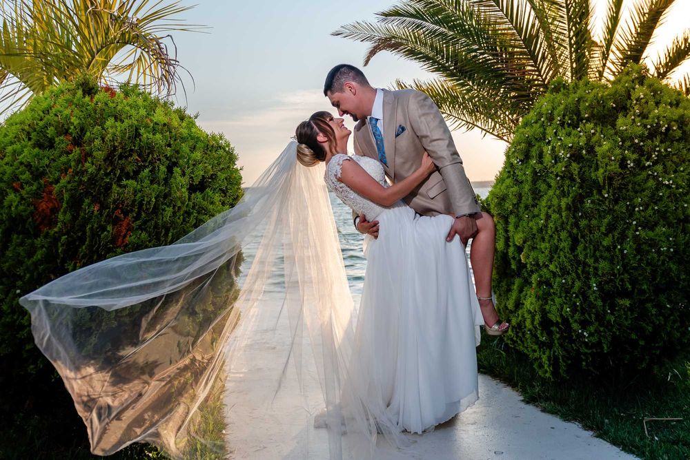 Fotograf profesionist Constanta - NUNTA • BOTEZ • SEDINTE FOTO