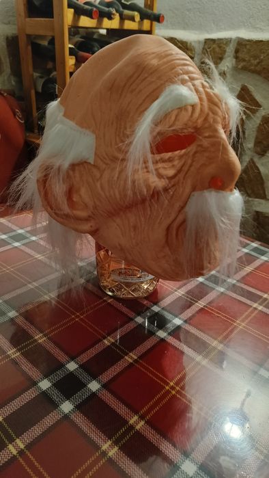 Гумени маски за карнавал