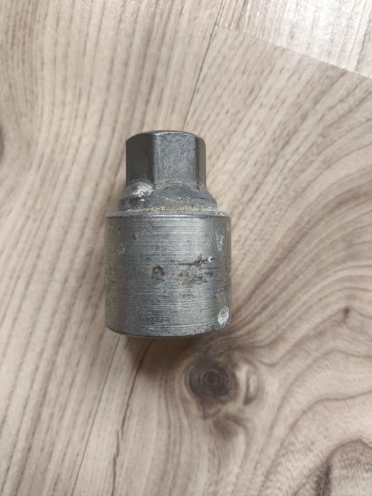 Секрети за секретни болтове