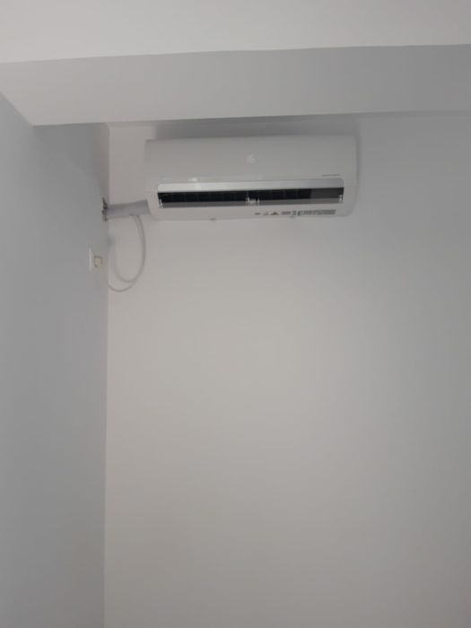 Montaj Aer Condiționat, Reparații, Service și Încărcare Freon