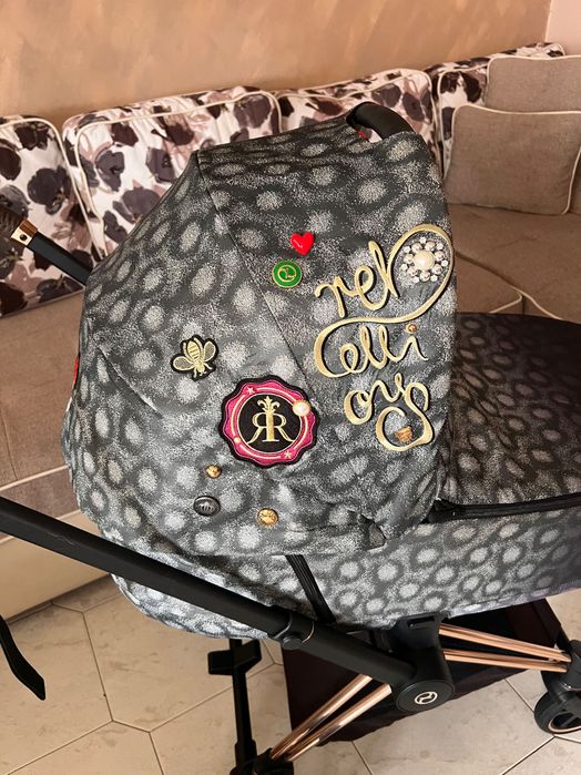 Cybex Priam Rebellious Rose Gold – пълен комплект