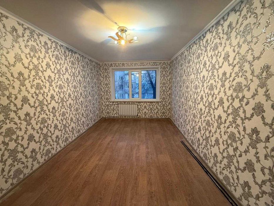 2 ком на 2 этаже 27 квартал