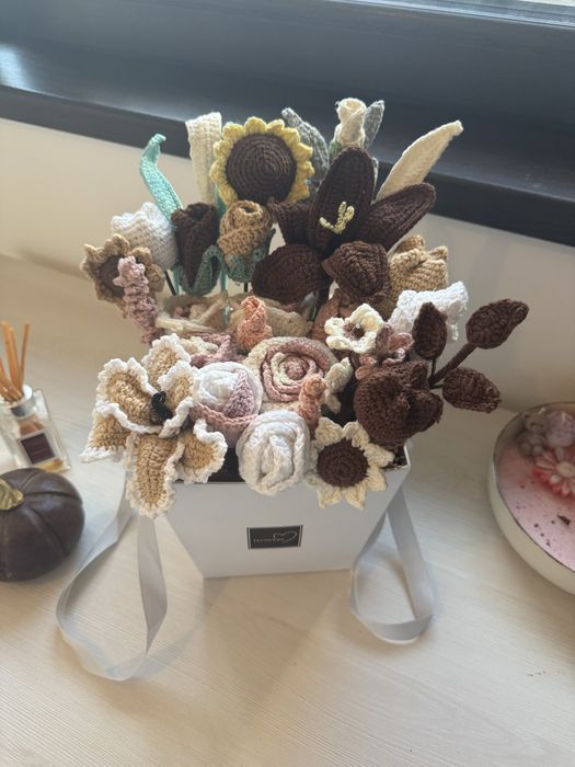 Flori cadou pentru doamne domnisoare