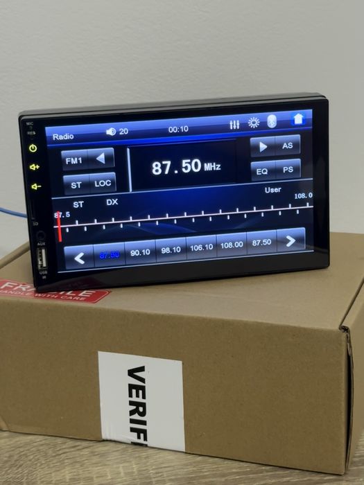 Navigație auto universală 7” – Touchscreen, Bluetooth, MirrorLink, USB