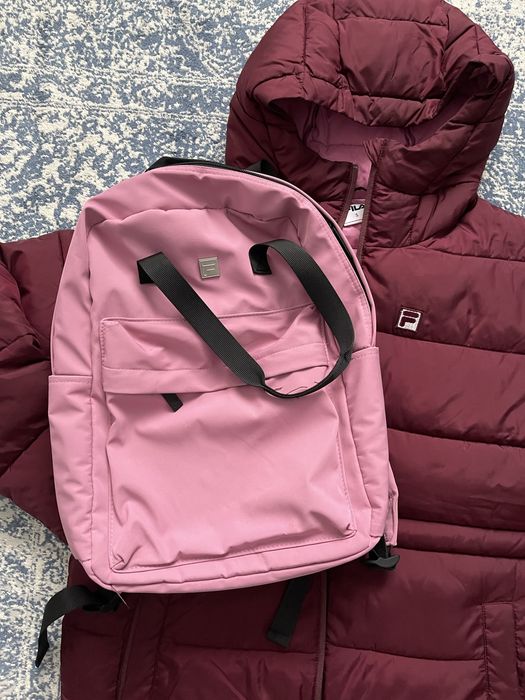 Женская куртка FILA