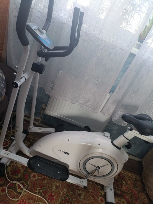 Тренажёр элипс...