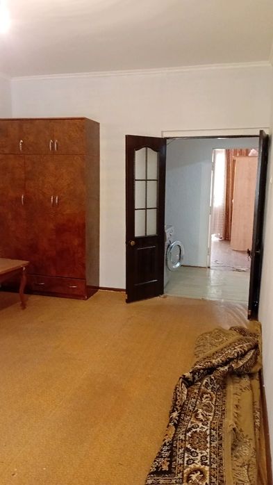 продам 2х ком.кв.в 10мкр дом 32а
