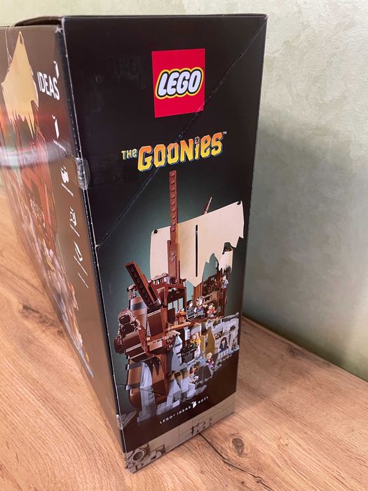 LEGO Ideas: Балбесы (The Goonies 10365)