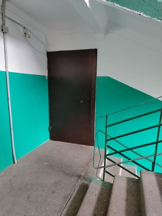 Сдаю 2-х ком квартиру