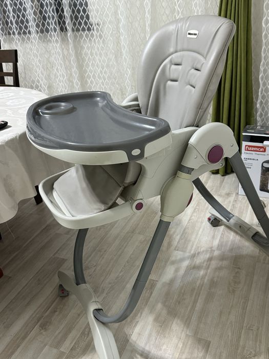 Детский стульчик для кормления