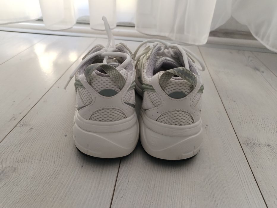 Маратонки Nike и " H&M" номер 39