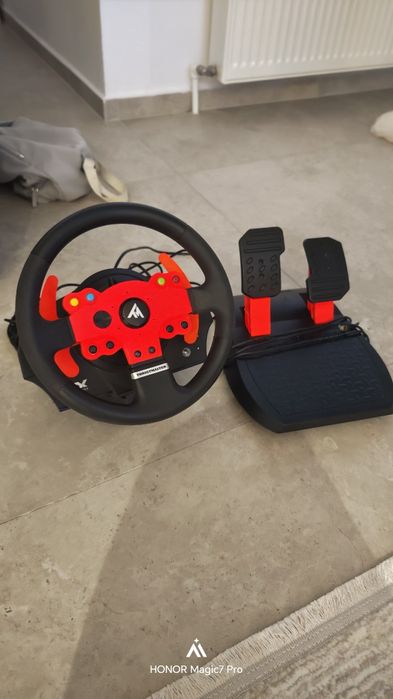 Volan Thrustmaster TMX – Force Feedback