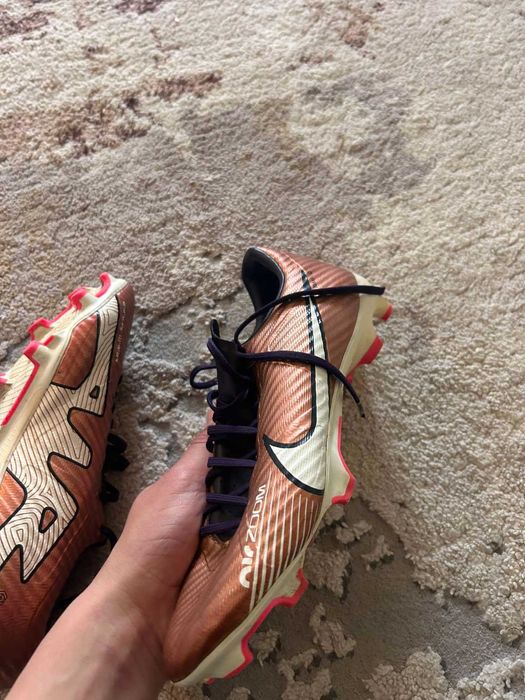 Футболни обувки Nike mercurial 38.5