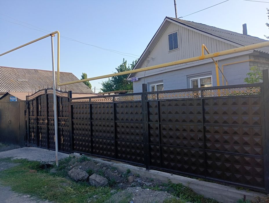 Дом, карабулак, район оптомаркета