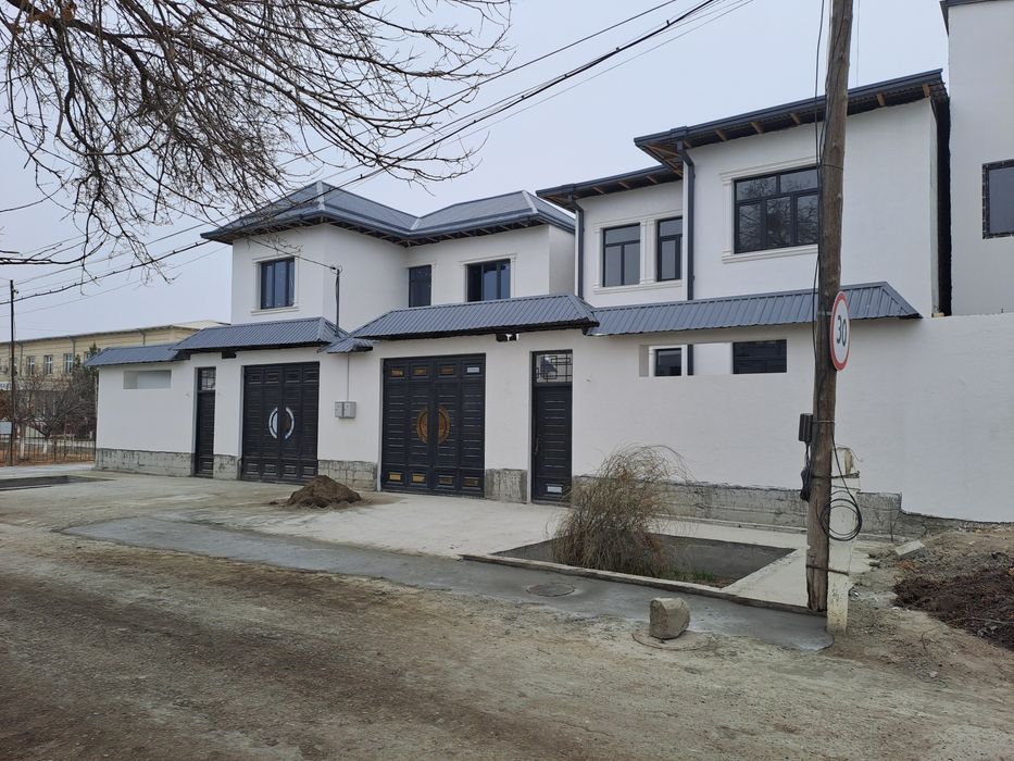 Сотилади 2 сутук котеж