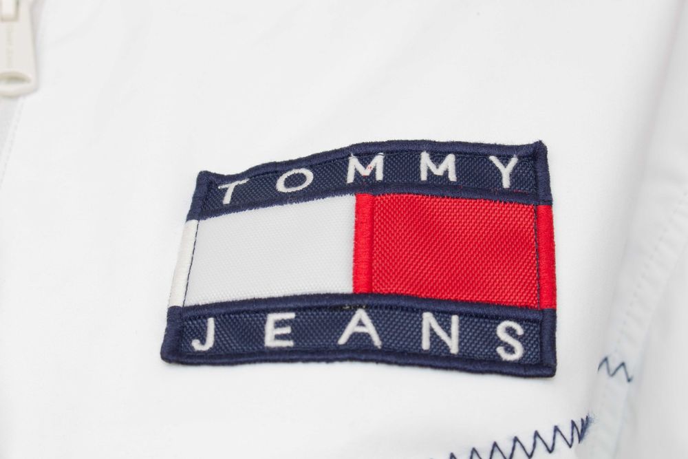 Tommy Jeans Оригинално дамско яке пуловер бяло овързайз худи XS