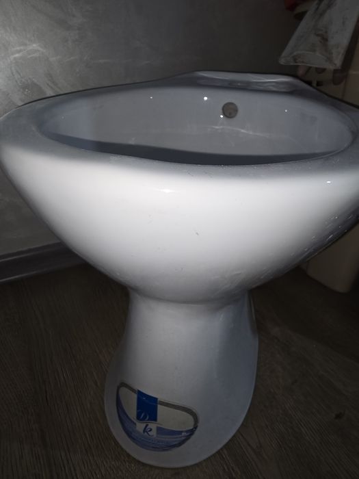 Продам биде унитаз