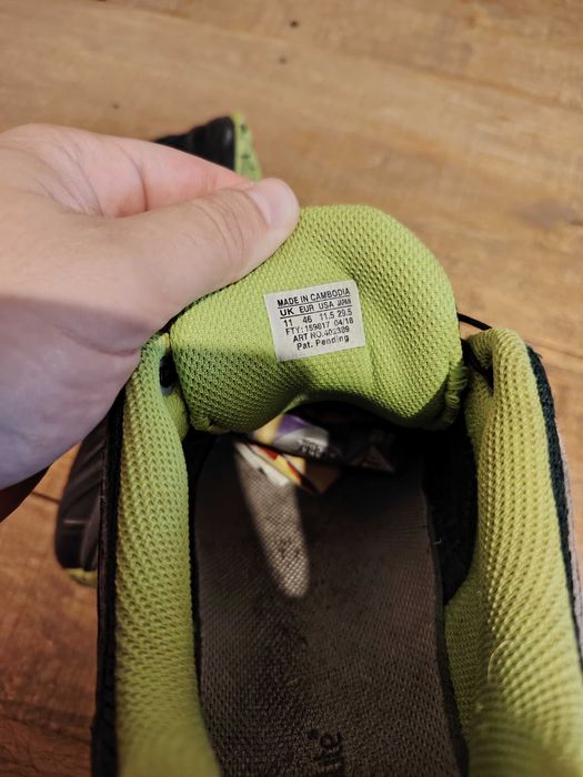 Adidasi-Ghete Salomon verde inchis