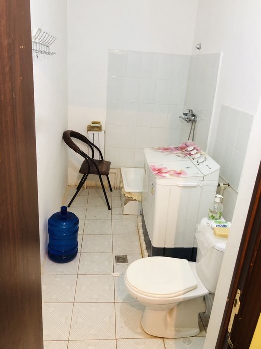 Катеж уй сотилади срочно