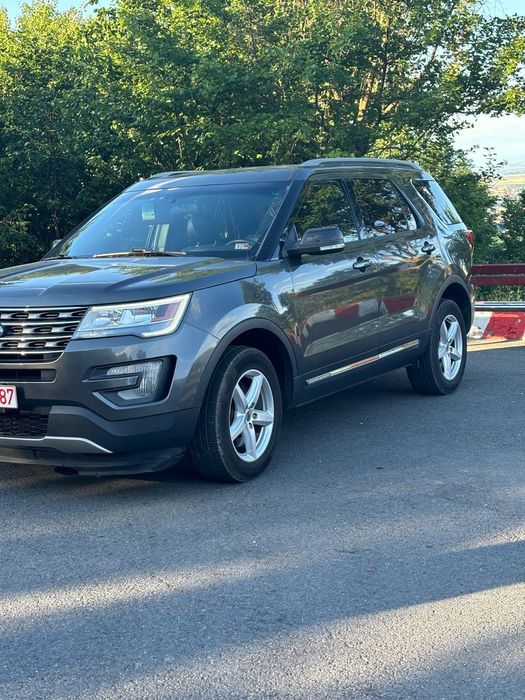 FORD Explorer 2017 — imagine 2