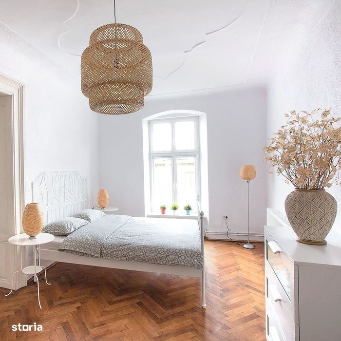 Apartament de inchiriat 3 camere in zona centrala — fotografia 1