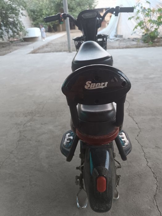 Электронная мотоцикл