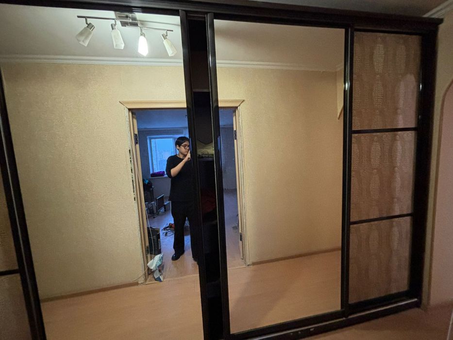 Продам шкаф купе