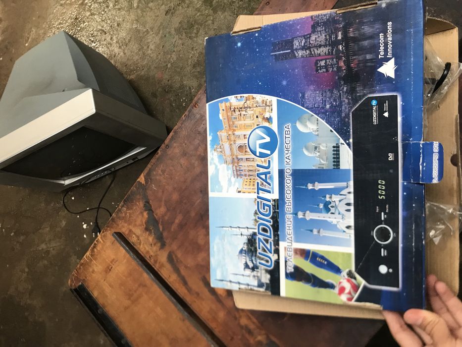 Televizor sotiladi retro sotiladi