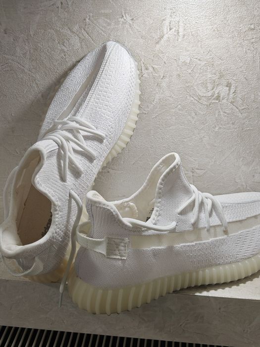 Yeezy 350 Bone White, 44