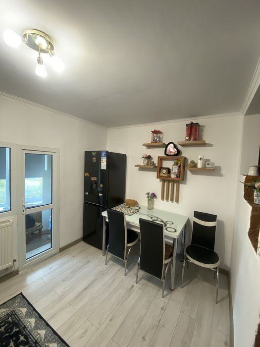 Dau in chirie apartament