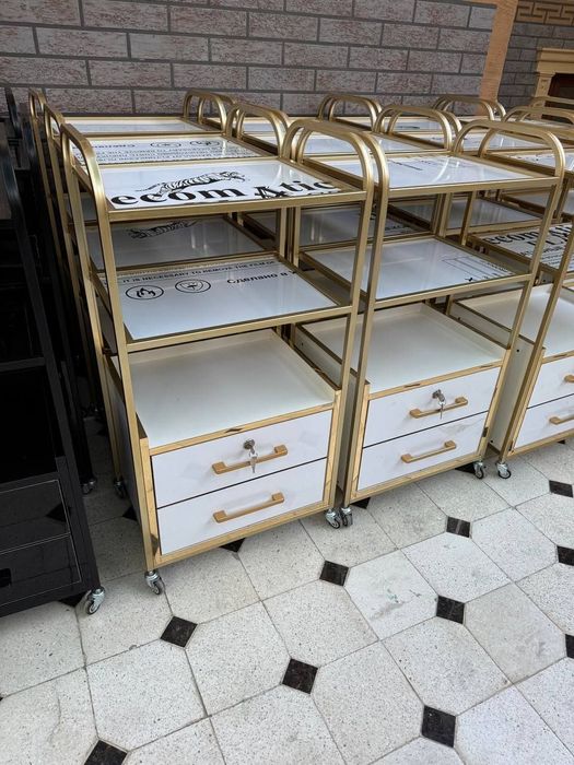 Etajerka stul kushetka