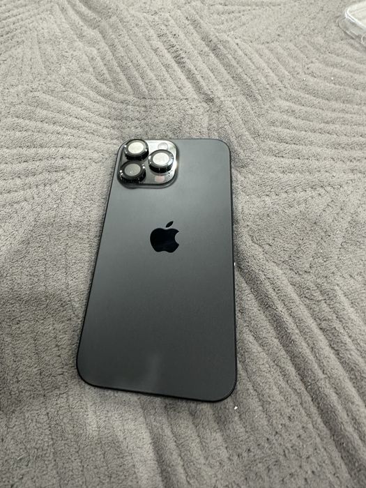 Продам Iphone 16pro max