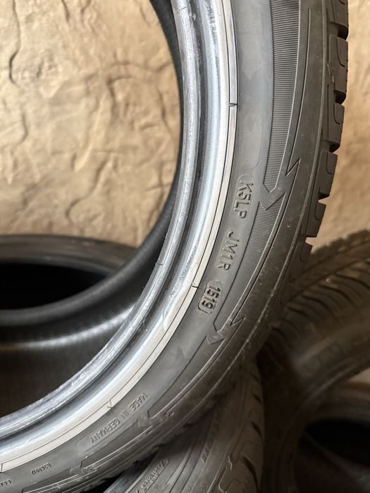 Anvelope iarna Goodyear Ultragrip 275/40/20 si 245/40/20 DOT 1519