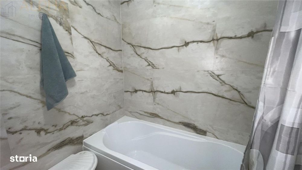 Inchiriez apartament