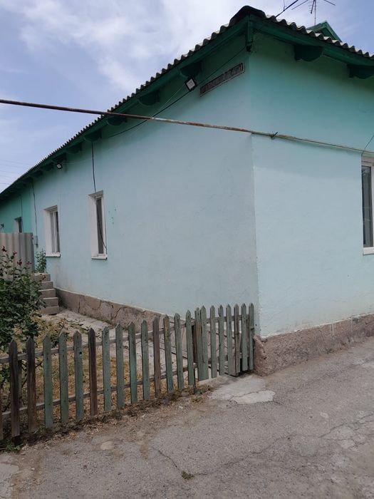 Продается дом за линией.
