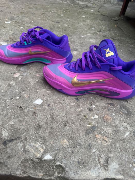 Nike Чисто нови са