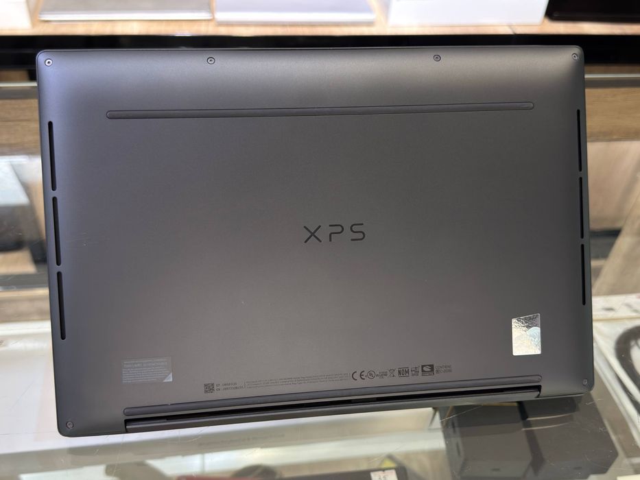 DELL XPS 13 9320_IPS i5-1240p_16_512gb