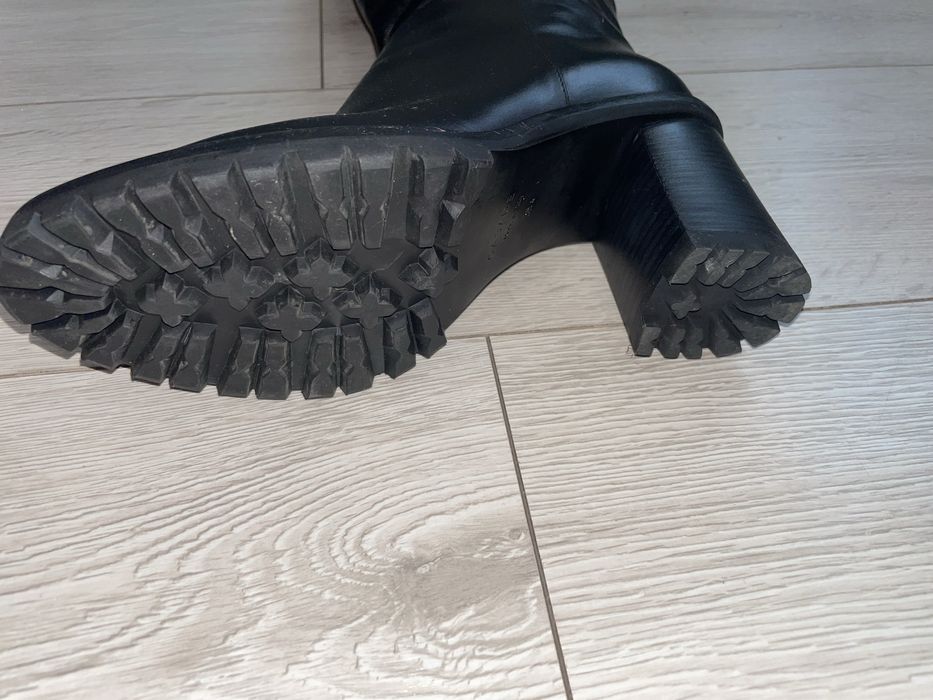 Сапоги Casadei размер 38.5