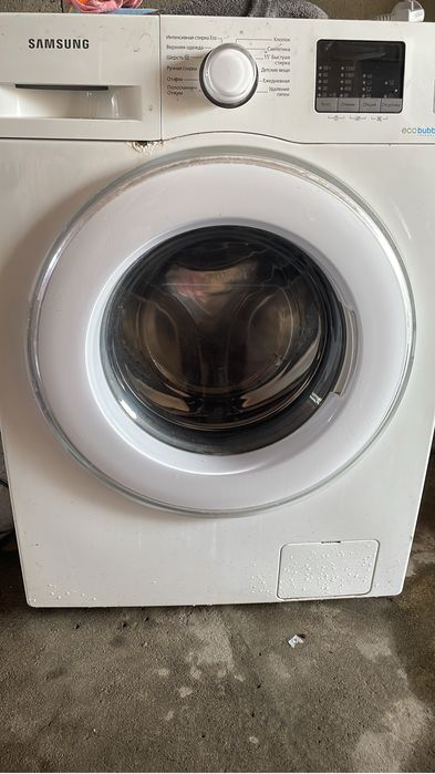 Машинка автомат продам