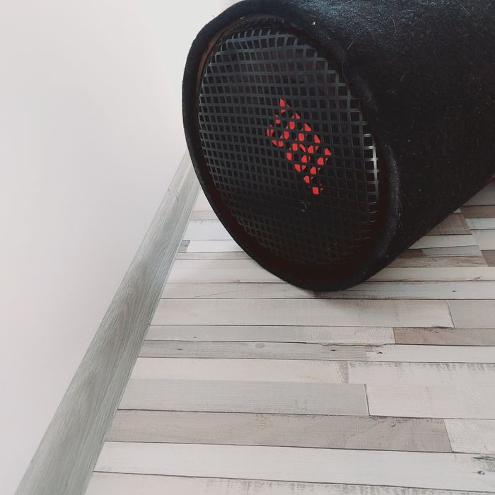 Subwoofer JBL+Amplificator Blaupunkt GTA250