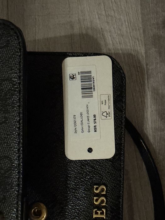 Продам сумки, guess и coach