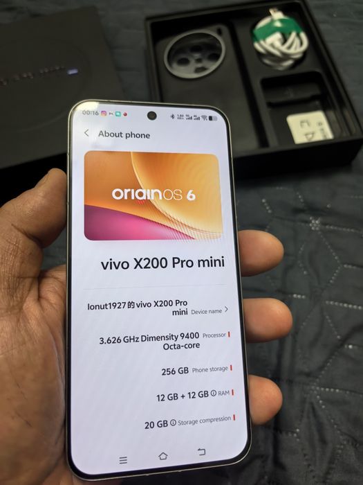 Vivo X200 Pro mini - 12GB RAM / 256GB -  Full box