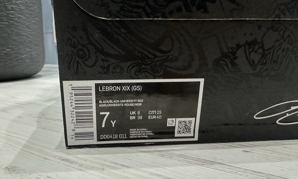 Lebron XIX оригинал