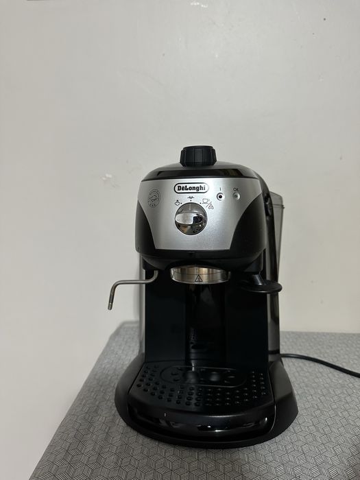 Espressor manual De'Longhi EC221.B